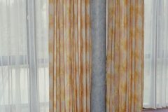 "Elisabethhaus - Aufenthaltsraum, 3 OG Säule vorher"