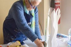Edda Mally,A, bei der Arbeit
